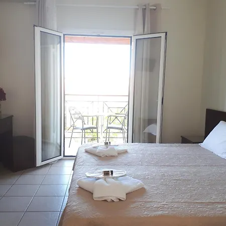 Metaxa Apartament Kávos
