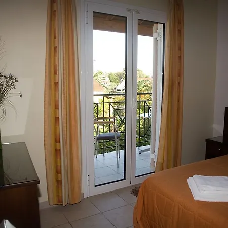 Metaxa Apartament Kávos